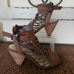 Vince Camuto Women's Heel Sandals Tan Gladiator Style Size 8m